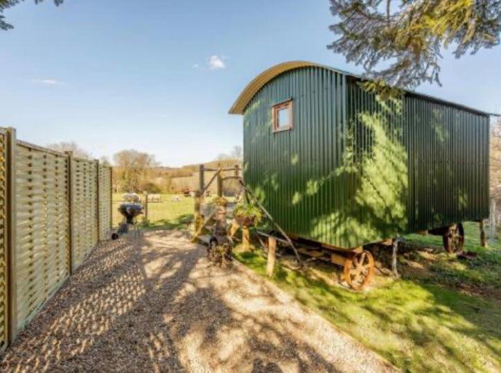 Pooks Rest Villa Hurst Green  Eksteriør bilde
